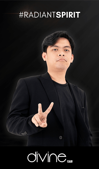 divine person Felix Ezranda