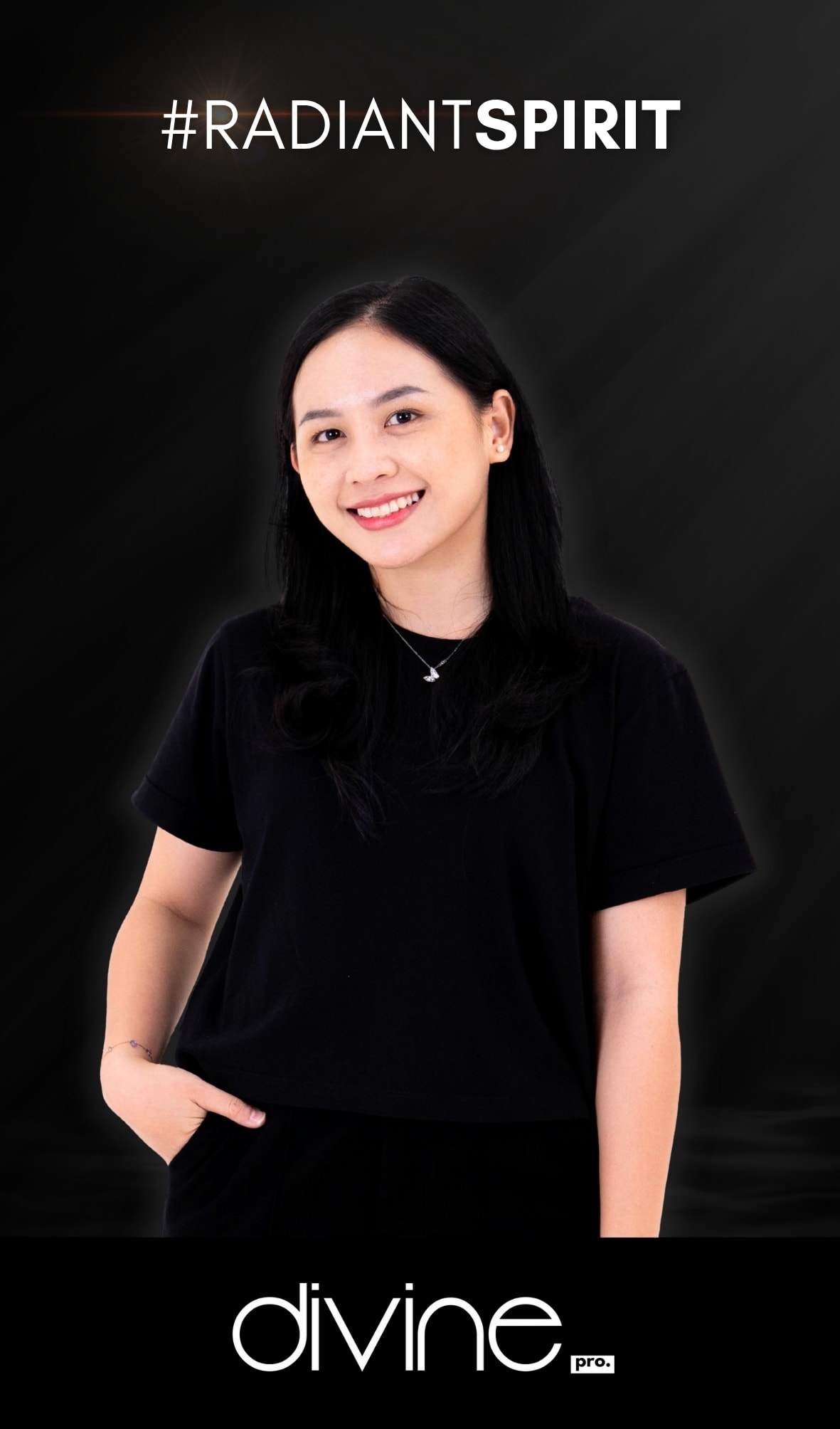 divine person Frindy Johana hover